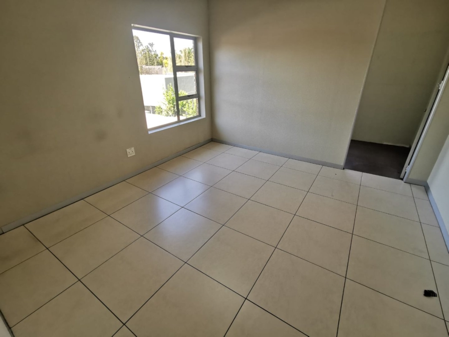 To Let commercial Property for Rent in Flamwood North West